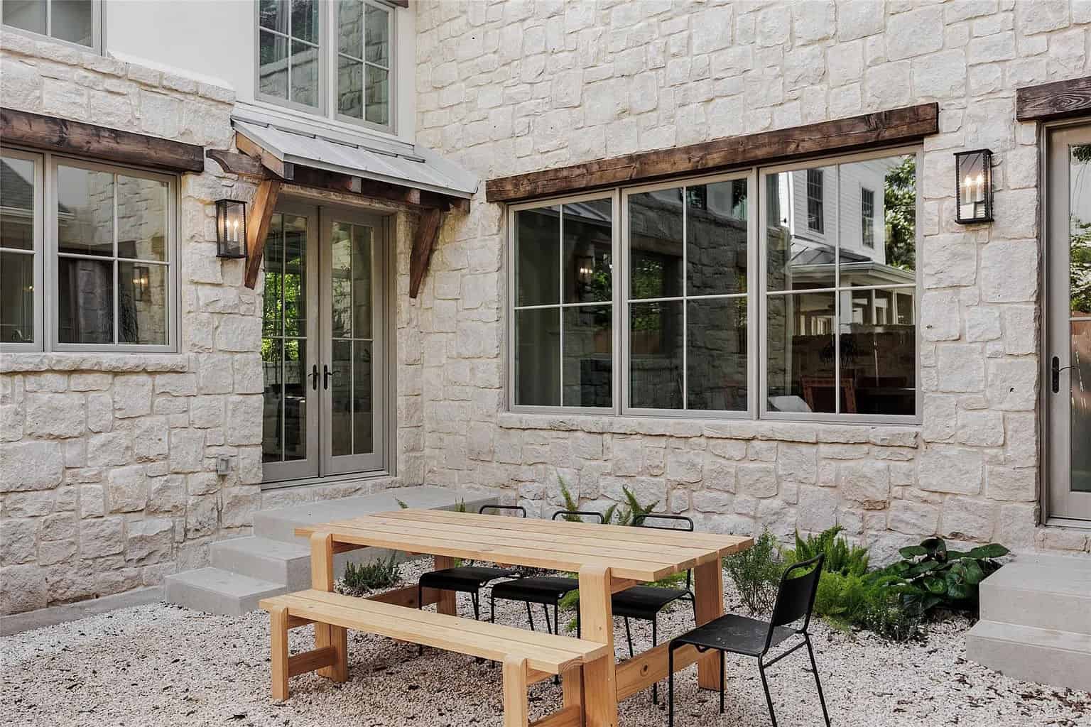 Window Replacement image